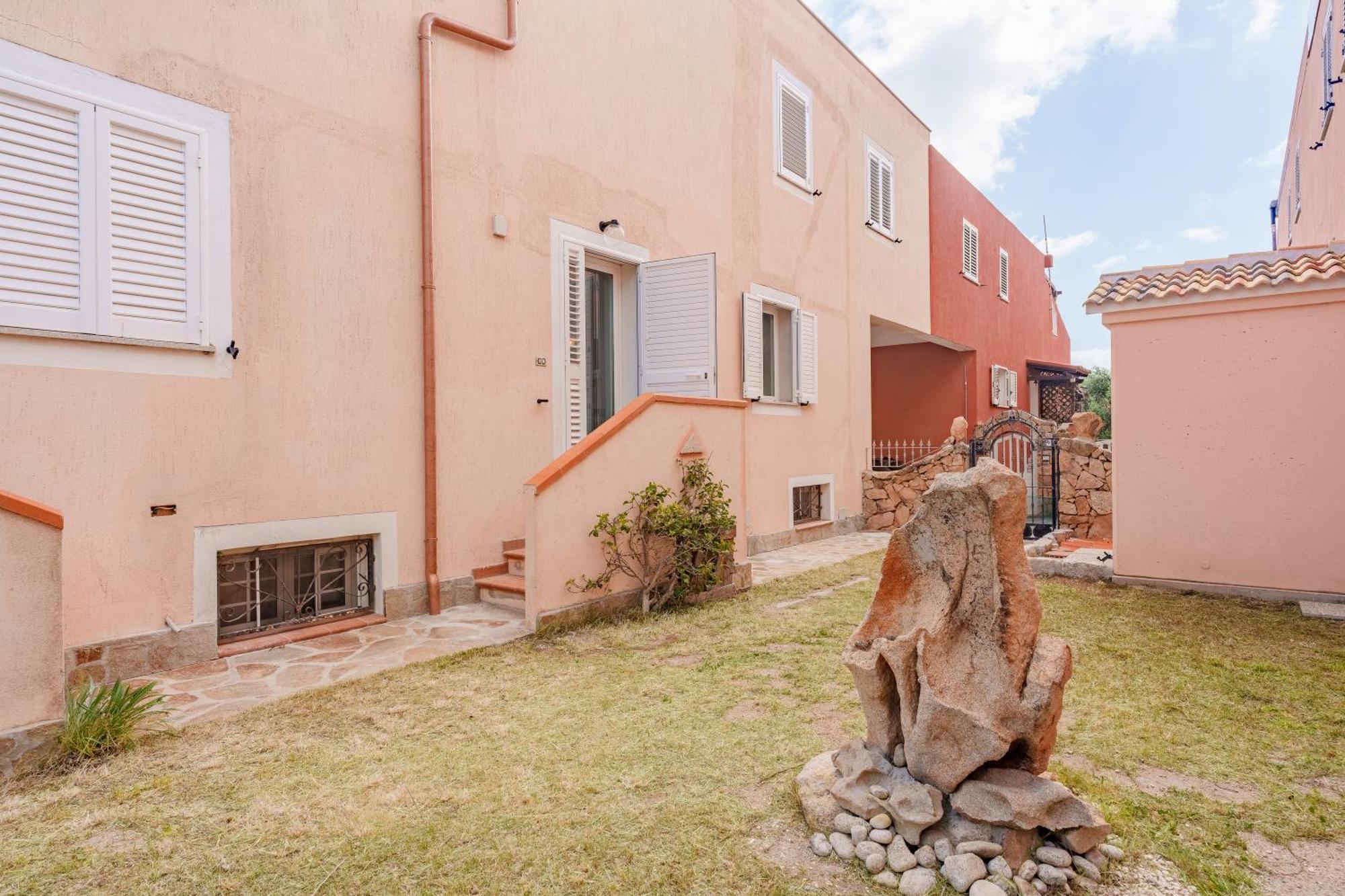 Villa Alfredo Golfo Aranci Exteriör bild