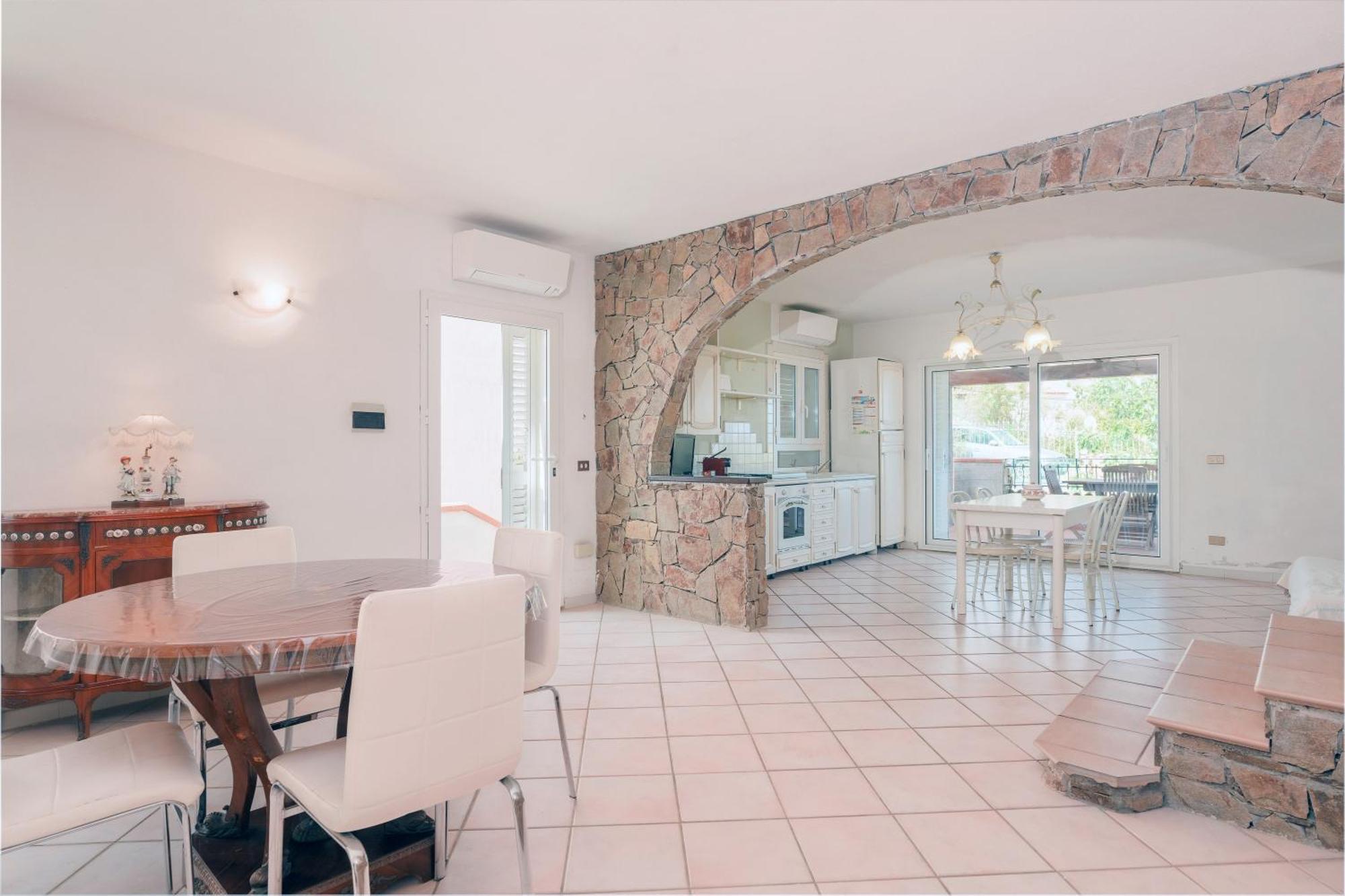 Villa Alfredo Golfo Aranci Exteriör bild